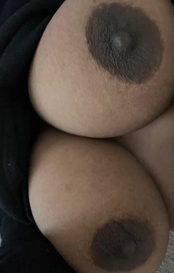 Honey, 25  female escort, High Point