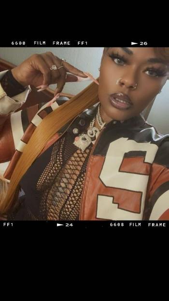 Bodii, 26  female escort, High Point