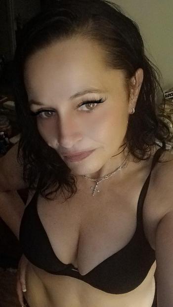 Tiffany , 39  female escort, High Point